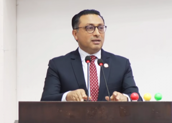 कर नउठाउने र खर्च मात्रै गर्ने हो भने हामी गम्भीर राष्ट्र बन्दैनौँ: अर्थमन्त्री वाग्ले