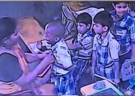 शिक्षिकाले थप्पड हान्दा कक्षाकोठामै ढलेका६ वर्षीय बालकको मृत्यु शिक्षिकाले थप्पड हान्दा कक्षाकोठामै ढलेका६ वर्षीय बालकको मृत्यु